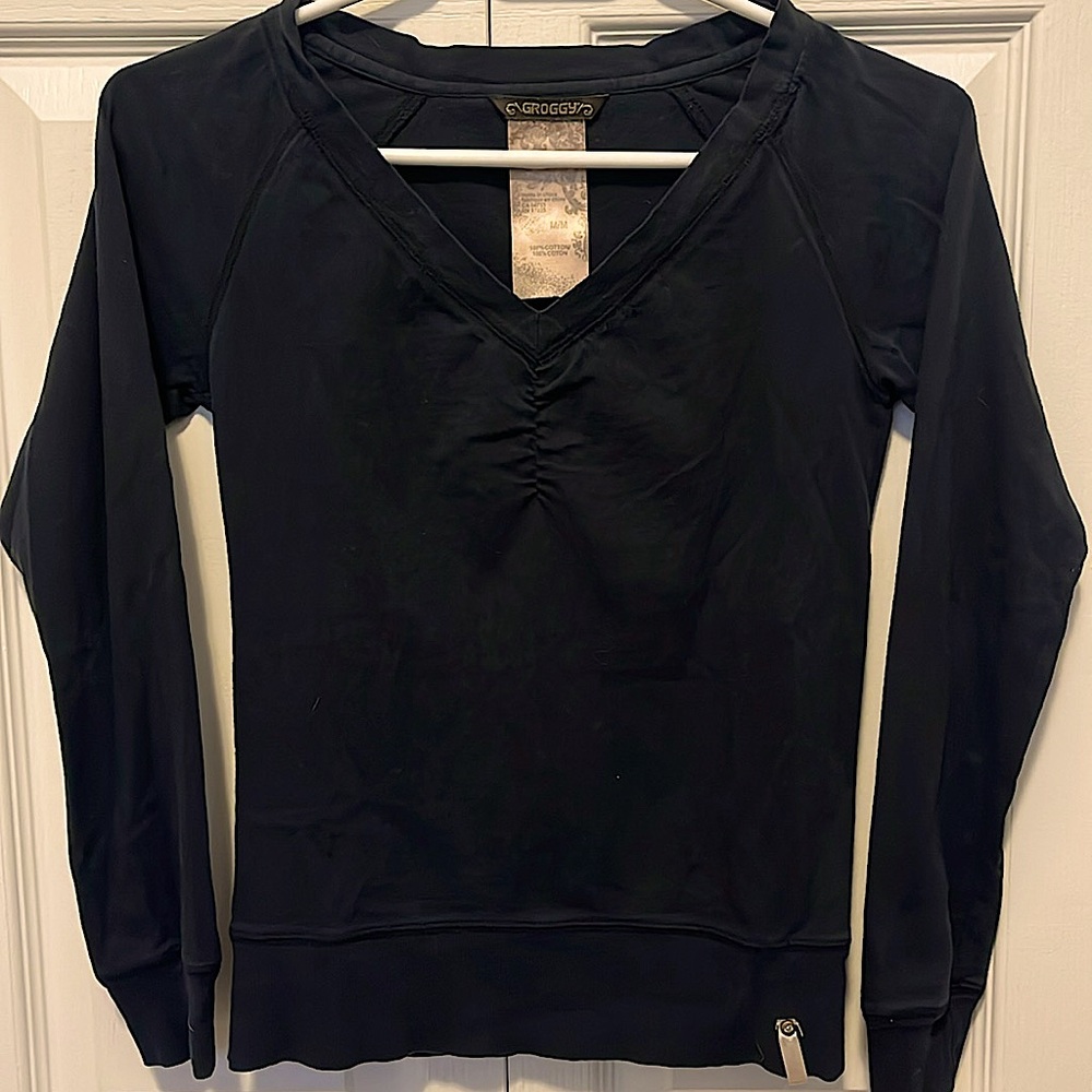 Brand: Groggy, Size: M, Black, Long Sleeve.
